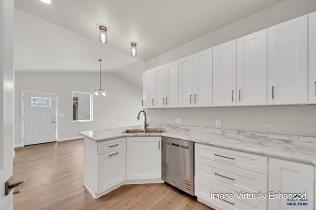 2637 HENNESSY DRIVE, Rapid City, SD 57701