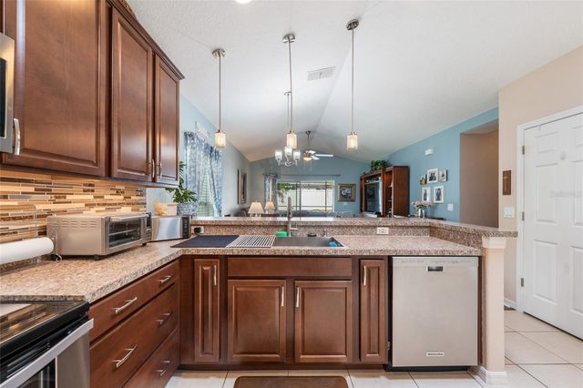 10226 LENOX STREET, Clermont, FL 34711