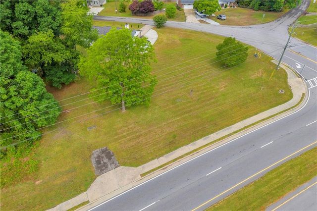 4004 Winder Highway, Flowery Branch, GA 30542
