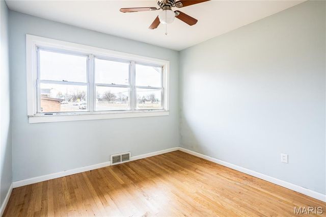 1805 Flicker Drive, Florissant, MO 63031