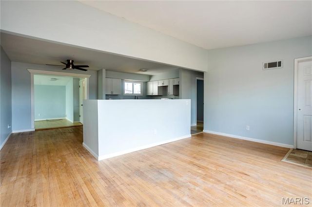 1805 Flicker Drive, Florissant, MO 63031