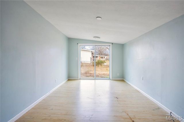 1805 Flicker Drive, Florissant, MO 63031