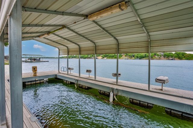 94 Arend Drive, Gainesville, TX 76240