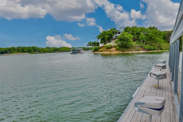 94 Arend Drive, Gainesville, TX 76240