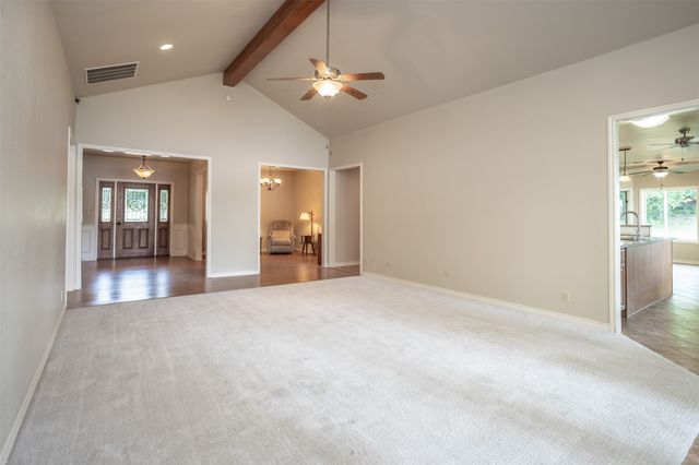 94 Arend Drive, Gainesville, TX 76240