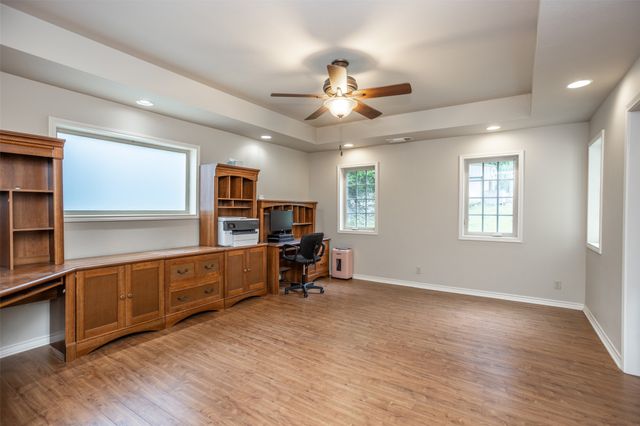 94 Arend Drive, Gainesville, TX 76240