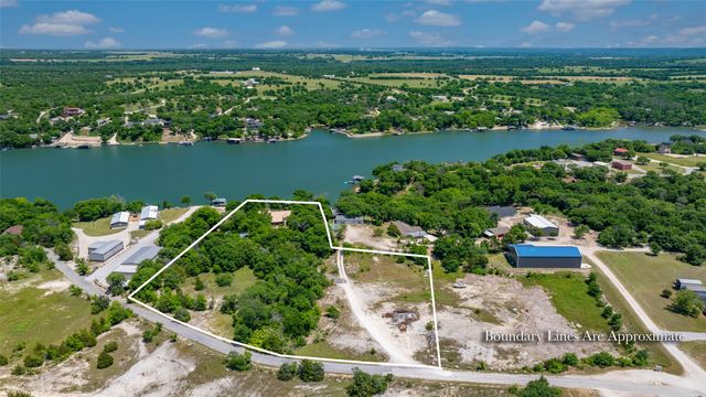 94 Arend Drive, Gainesville, TX 76240