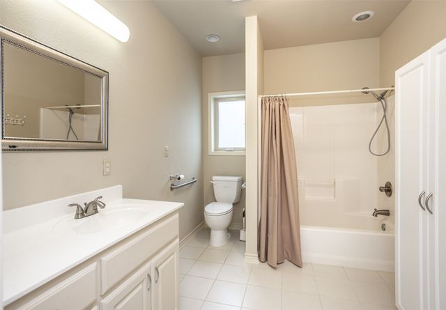 94 Arend Drive, Gainesville, TX 76240