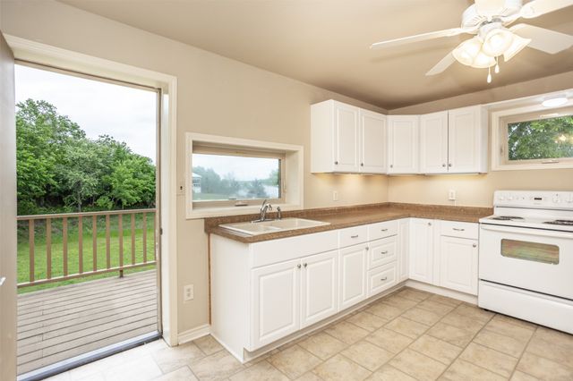 94 Arend Drive, Gainesville, TX 76240
