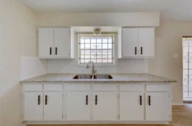 12938 S Coast Drive, Houston, TX 77047
