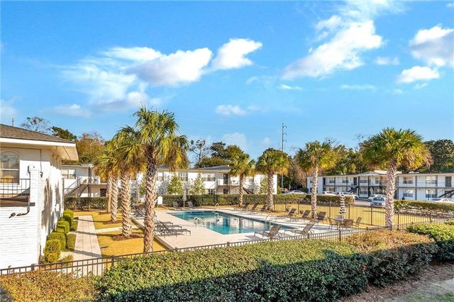 4009 Old Shell Road E12, Mobile, AL 36608