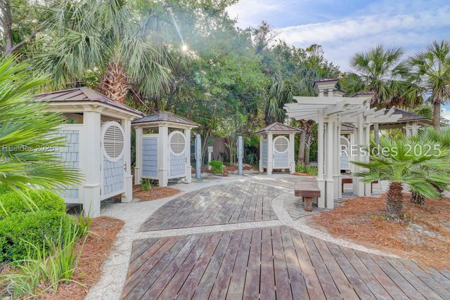 4 N Forest Beach Dr Apt 127, Hilton Head Island, SC 29928