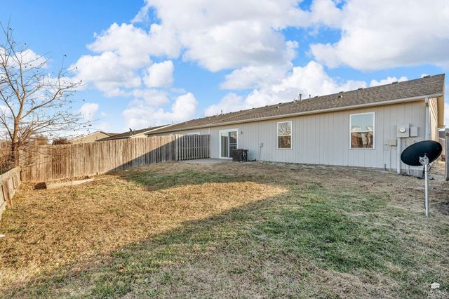3002 Brookville Drive, Manhattan, KS 66502