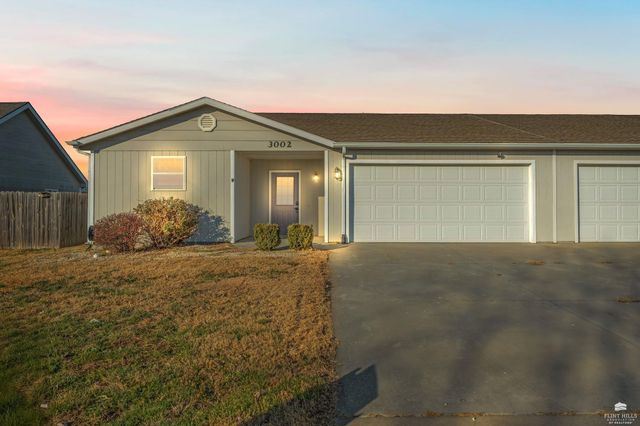 3002 Brookville Drive, Manhattan, KS 66502