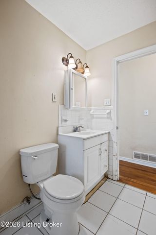 2507 Lamborne Blvd, Louisville, KY 40272