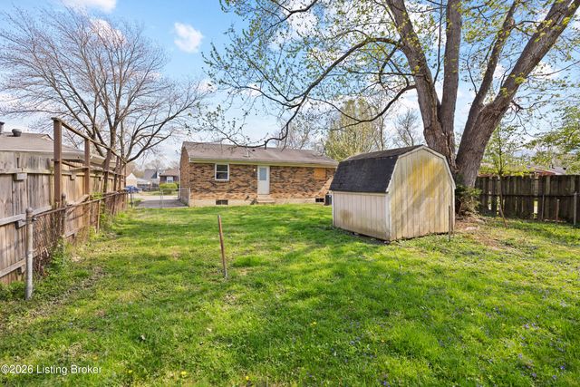 2507 Lamborne Blvd, Louisville, KY 40272