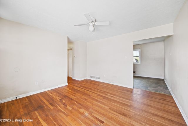 2507 Lamborne Blvd, Louisville, KY 40272