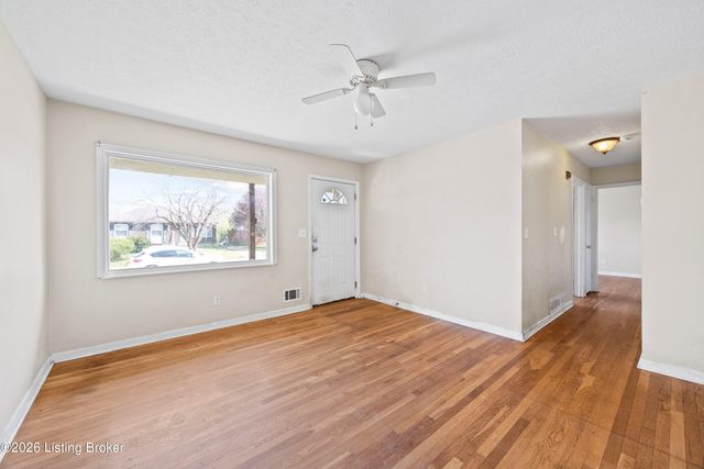 2507 Lamborne Blvd, Louisville, KY 40272