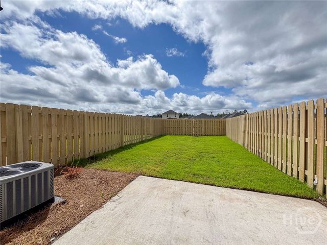 95 Heirloom Road, Hinesville, GA 31313