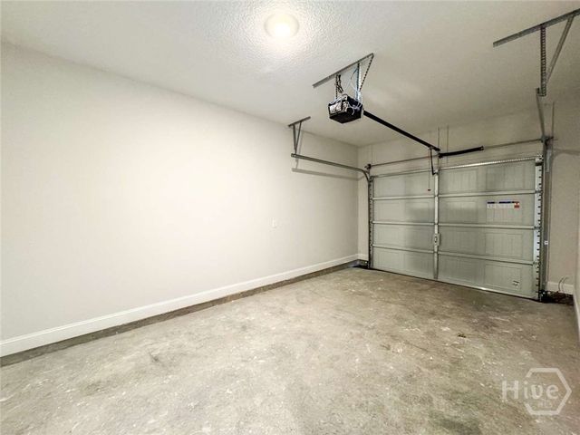 95 Heirloom Road, Hinesville, GA 31313