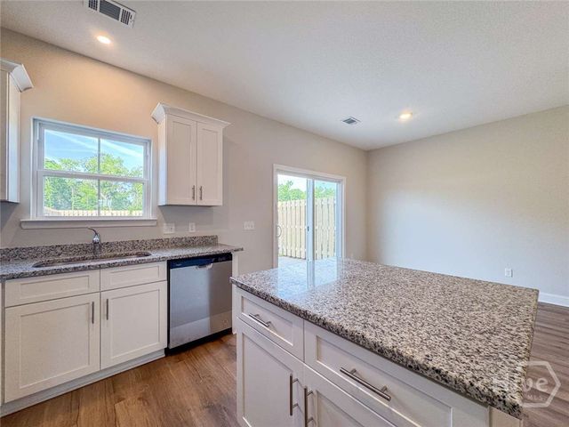 95 Heirloom Road, Hinesville, GA 31313