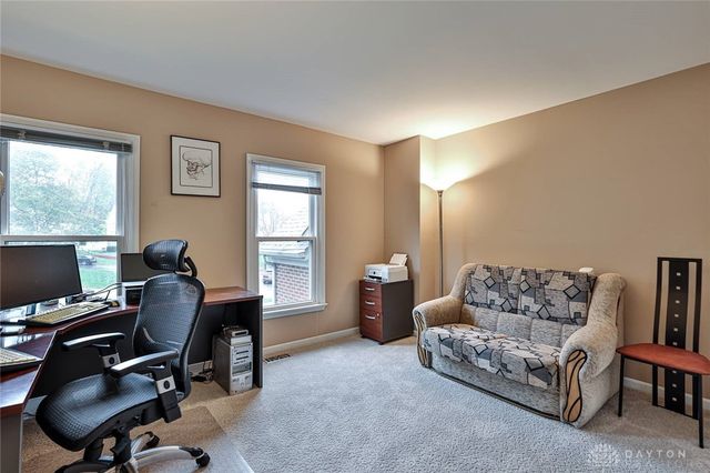 9829 Orchard Club Drive, Cincinnati, OH 45242