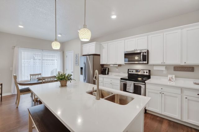 3318 NW Linwood Lane, Ankeny, IA 50023