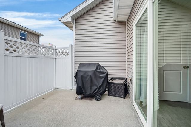 3318 NW Linwood Lane, Ankeny, IA 50023