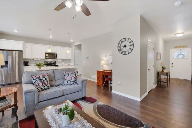 3318 NW Linwood Lane, Ankeny, IA 50023