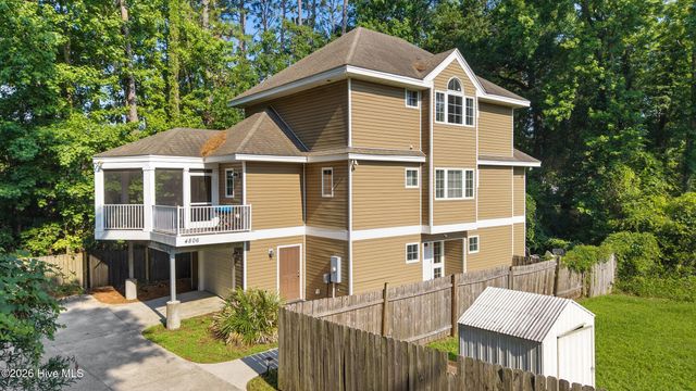 4806 Collegiate Drive, Wilmington, NC 28403