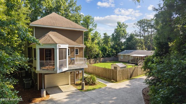 4806 Collegiate Drive, Wilmington, NC 28403