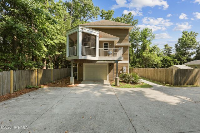 4806 Collegiate Drive, Wilmington, NC 28403
