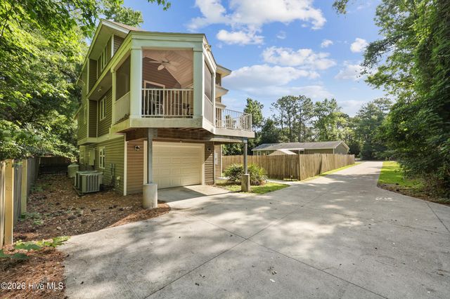 4806 Collegiate Drive, Wilmington, NC 28403
