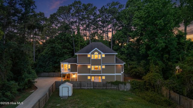 4806 Collegiate Drive, Wilmington, NC 28403