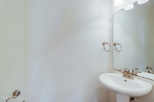 3776 River Trace Drive, D'iberville, MS 39540