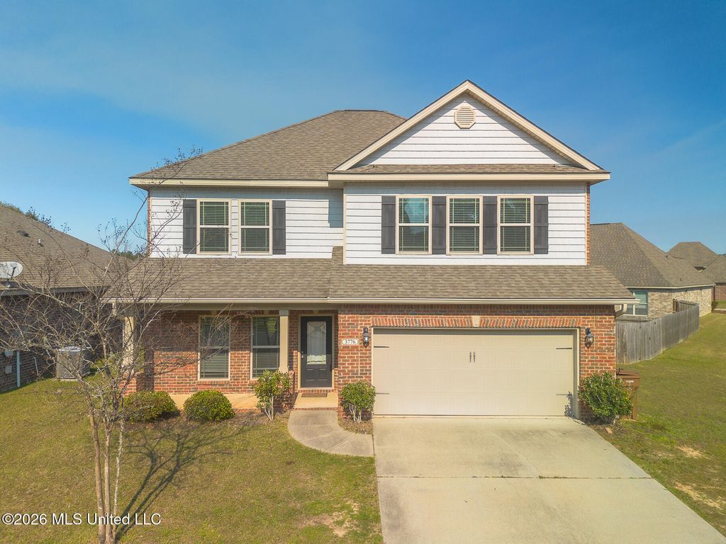 3776 River Trace Drive, D'iberville, MS 39540