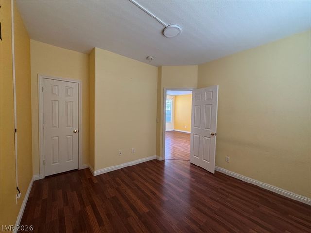 8986 Ellenbrook Street, Las Vegas, NV 89148