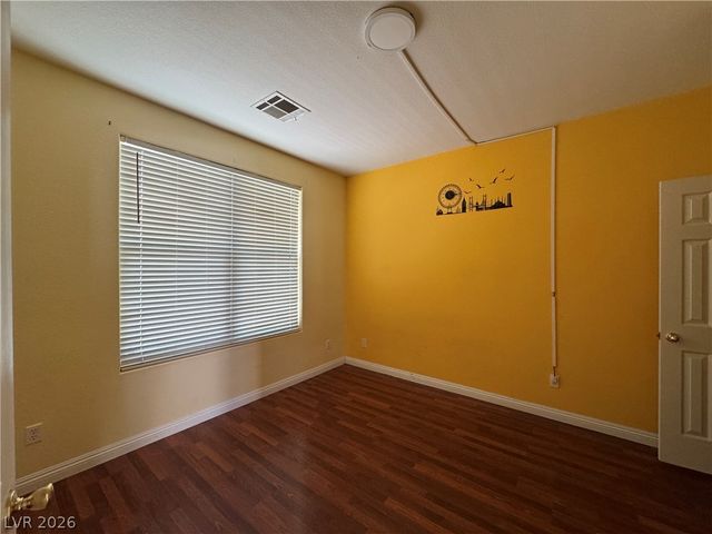 8986 Ellenbrook Street, Las Vegas, NV 89148