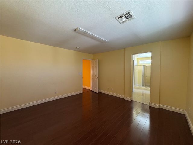 8986 Ellenbrook Street, Las Vegas, NV 89148