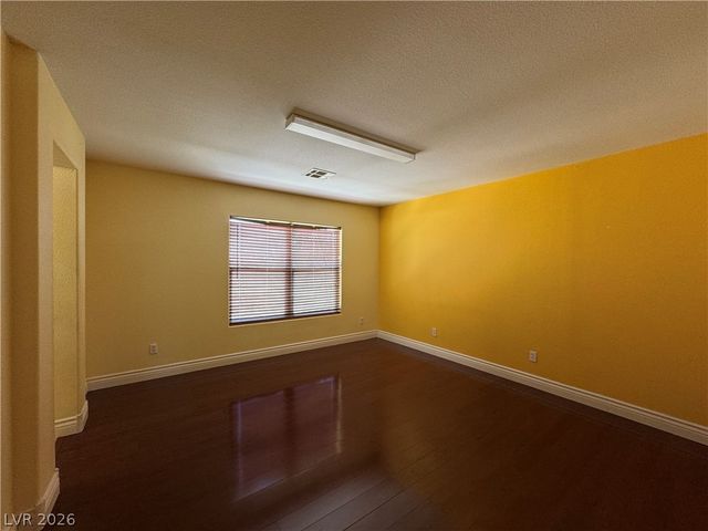 8986 Ellenbrook Street, Las Vegas, NV 89148