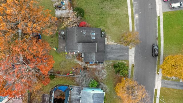 222 Liberty Bell Road, Toms River, NJ 08755