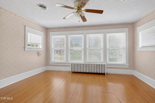 404 Maryland Avenue, Bristol, TN 37620