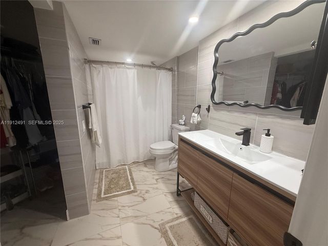 2203 SE 27th Drive 102A, Homestead, FL 33035