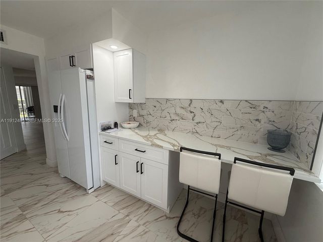 2203 SE 27th Drive 102A, Homestead, FL 33035