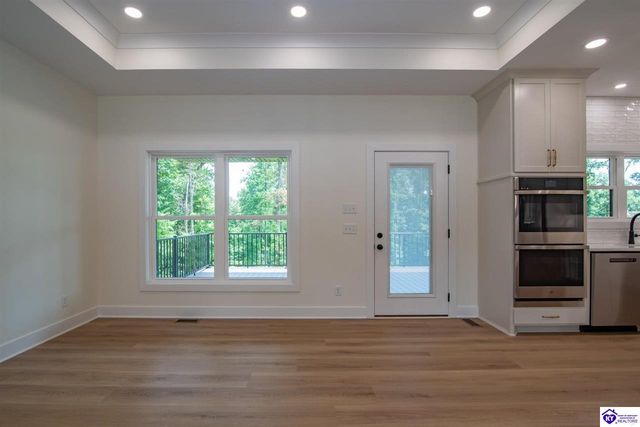 280 Still Meadow Ct, Elizabethtown, KY 42701