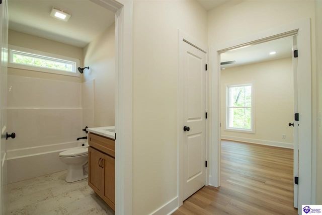 280 Still Meadow Ct, Elizabethtown, KY 42701
