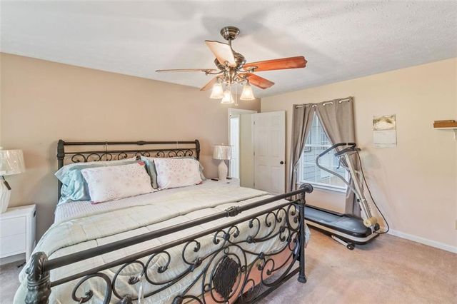 232 CLARKDELL Drive, Stockbridge, GA 30281