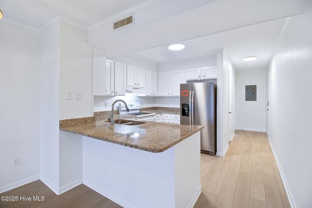 2503 W Ft Macon Road 207-A, Atlantic Beach, NC 28512