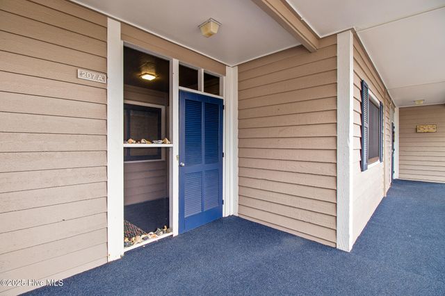 2503 W Ft Macon Road 207-A, Atlantic Beach, NC 28512