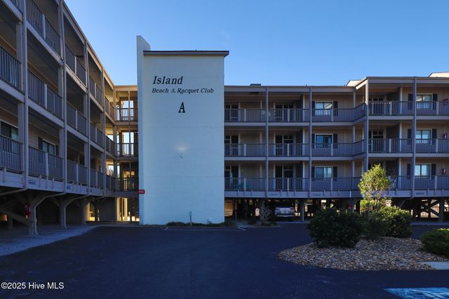 2503 W Ft Macon Road 207-A, Atlantic Beach, NC 28512